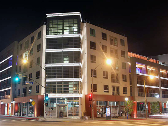Fountain and La Brea Apartments - Los Angeles, CA